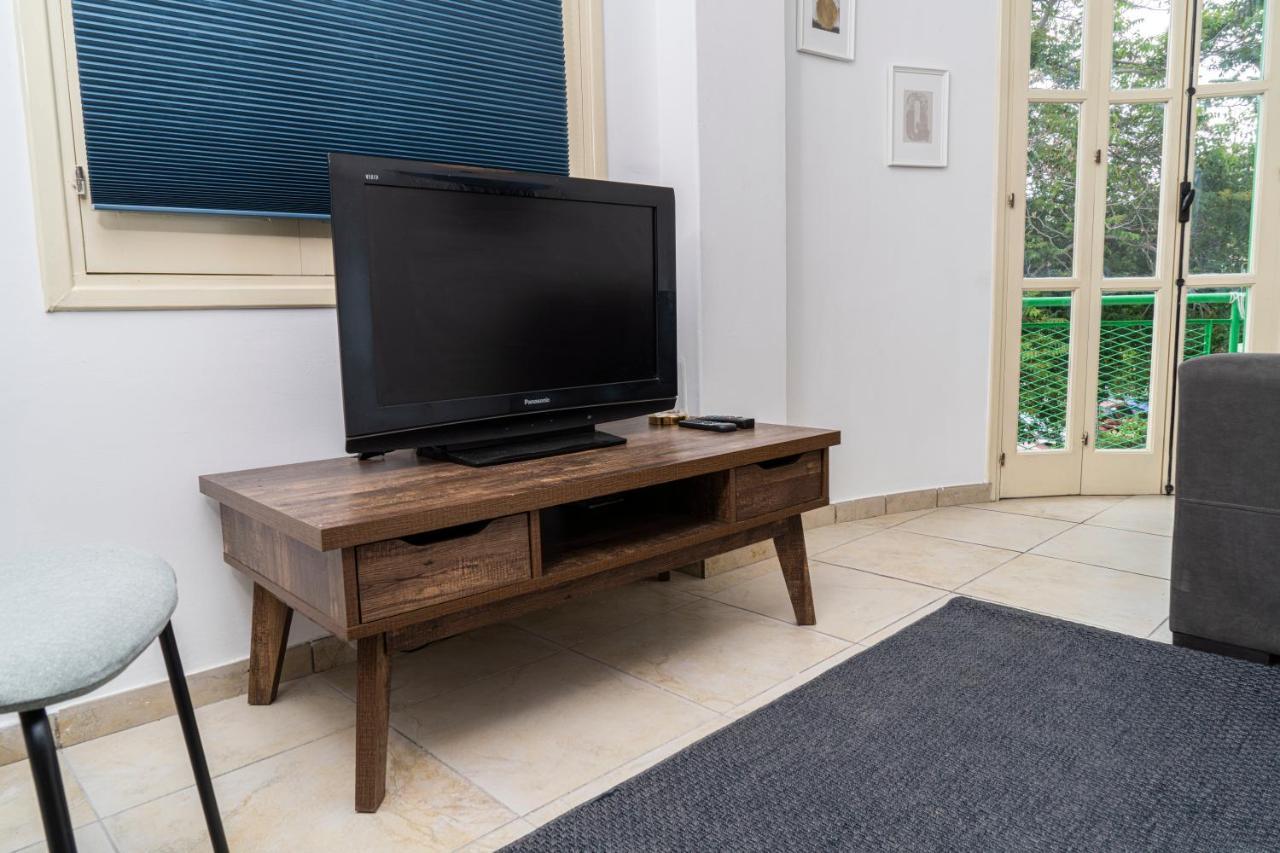 Private Room In Shared Flat Нікосія Екстер'єр фото