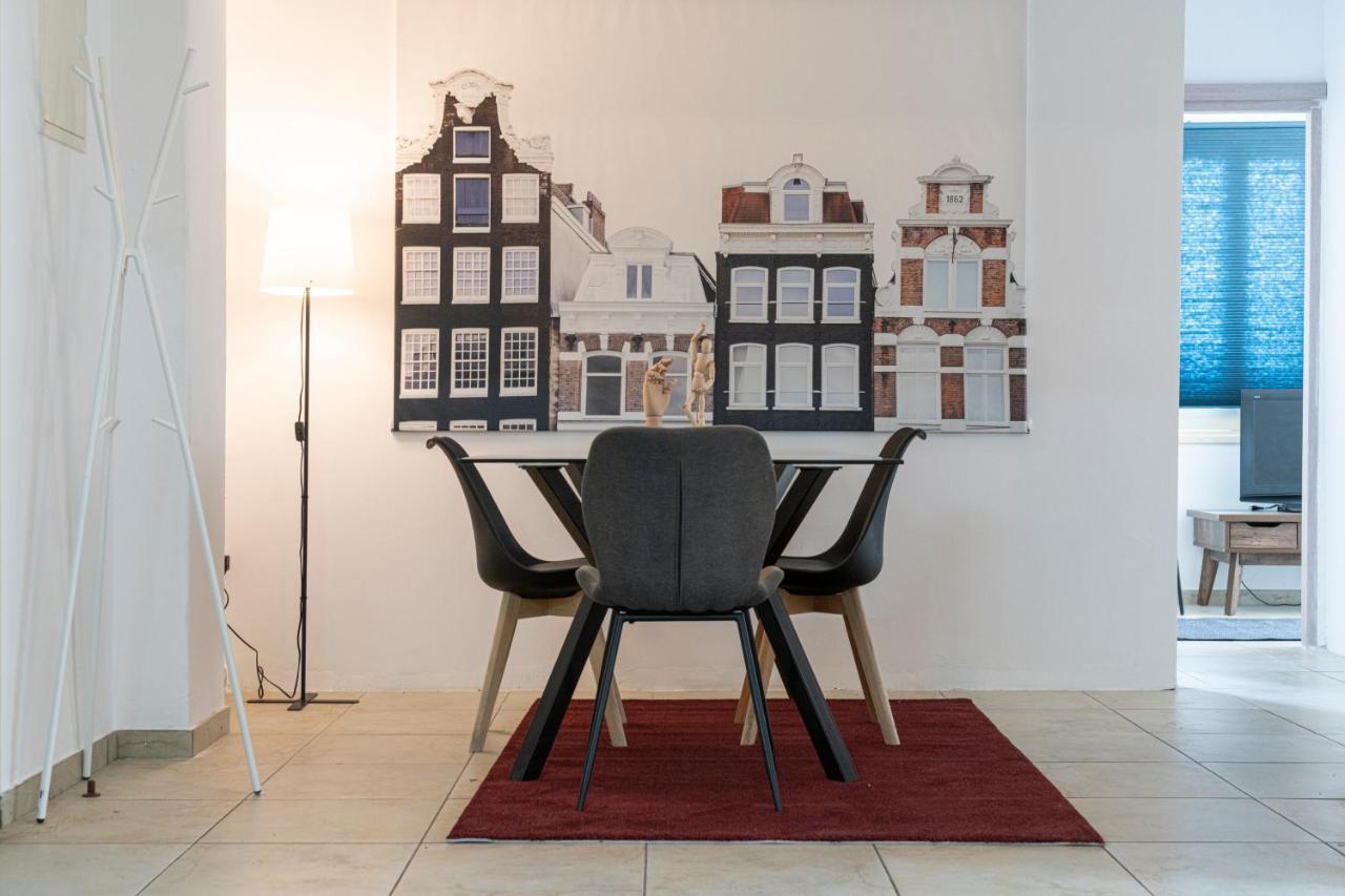 Private Room In Shared Flat Нікосія Екстер'єр фото